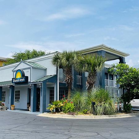 Days Inn By Wyndham Fort Walton Beach Exterior photo